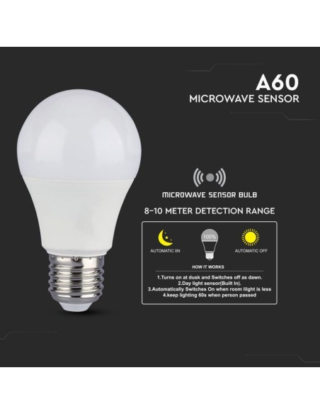 Lampada LED E27 8,5W Luce Calda Con Sensore Crepuscolare 806 Lumen